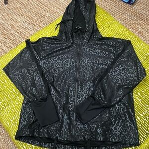 ZYIA Active Black Leopard Print
Windbreaker Hooded Jacket size XL